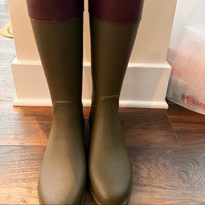 Tori Burch Olive Green/ Brown rain boots size 8.5